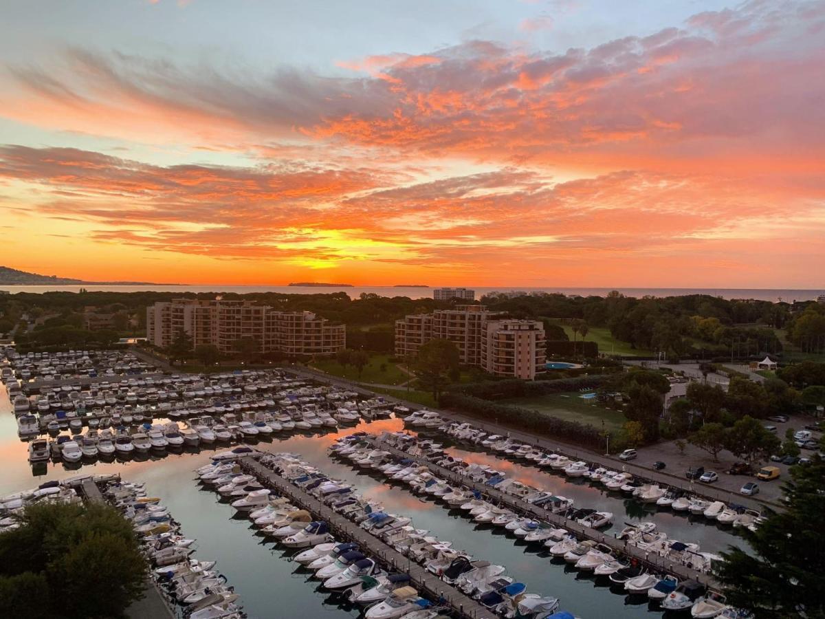 My Resid Appart Cannes Marina Vue Mer 망들리유 라 나플 외부 사진