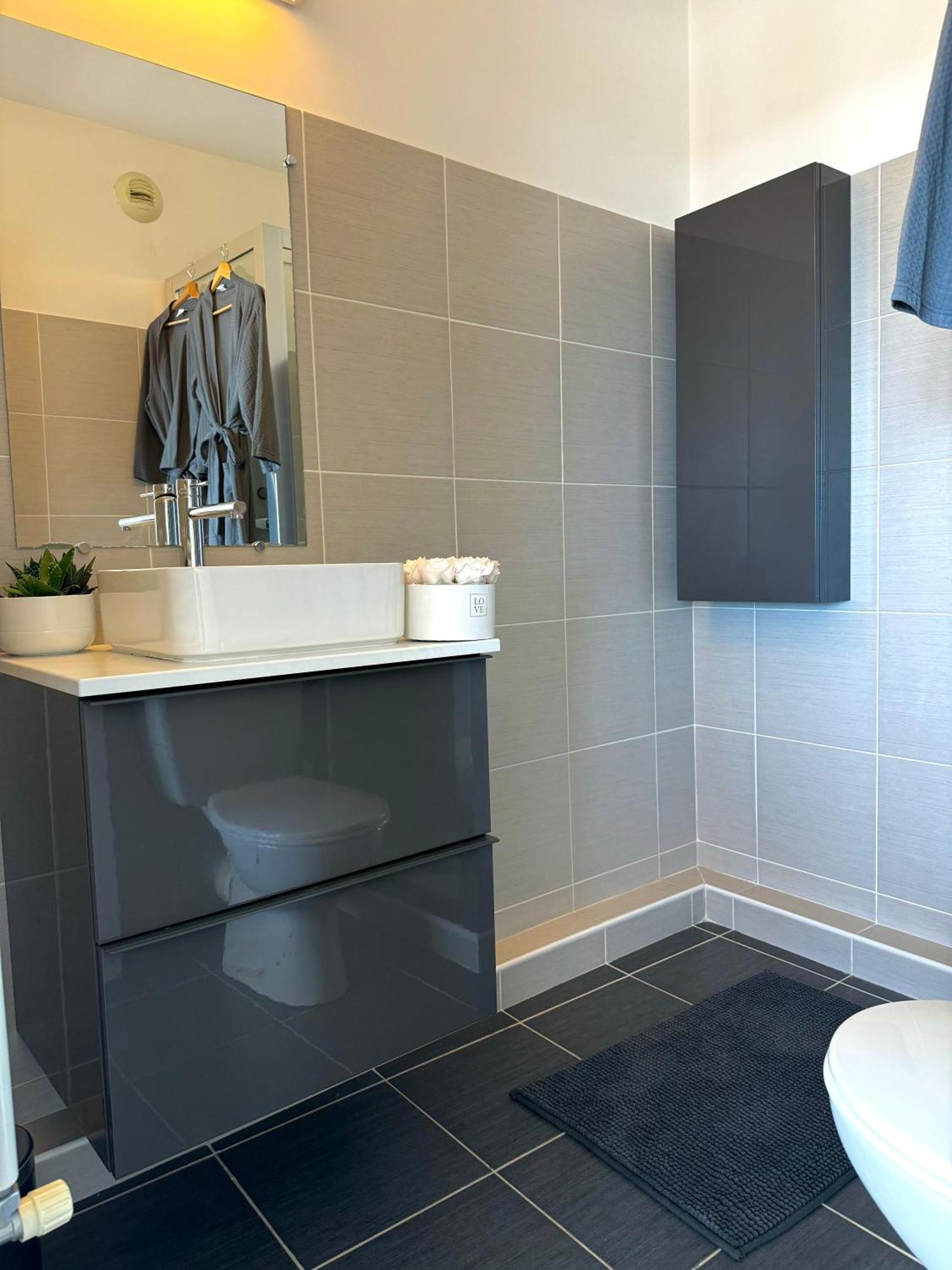 My Resid Appart Cannes Marina Vue Mer 망들리유 라 나플 외부 사진